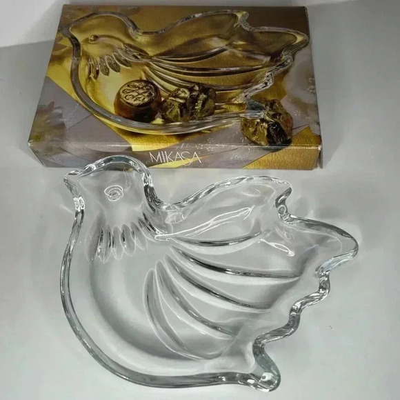MIKASA "LOVE SONG" Crystal Dove Sweet Dish for Candy In Box - Picture 1 of 2